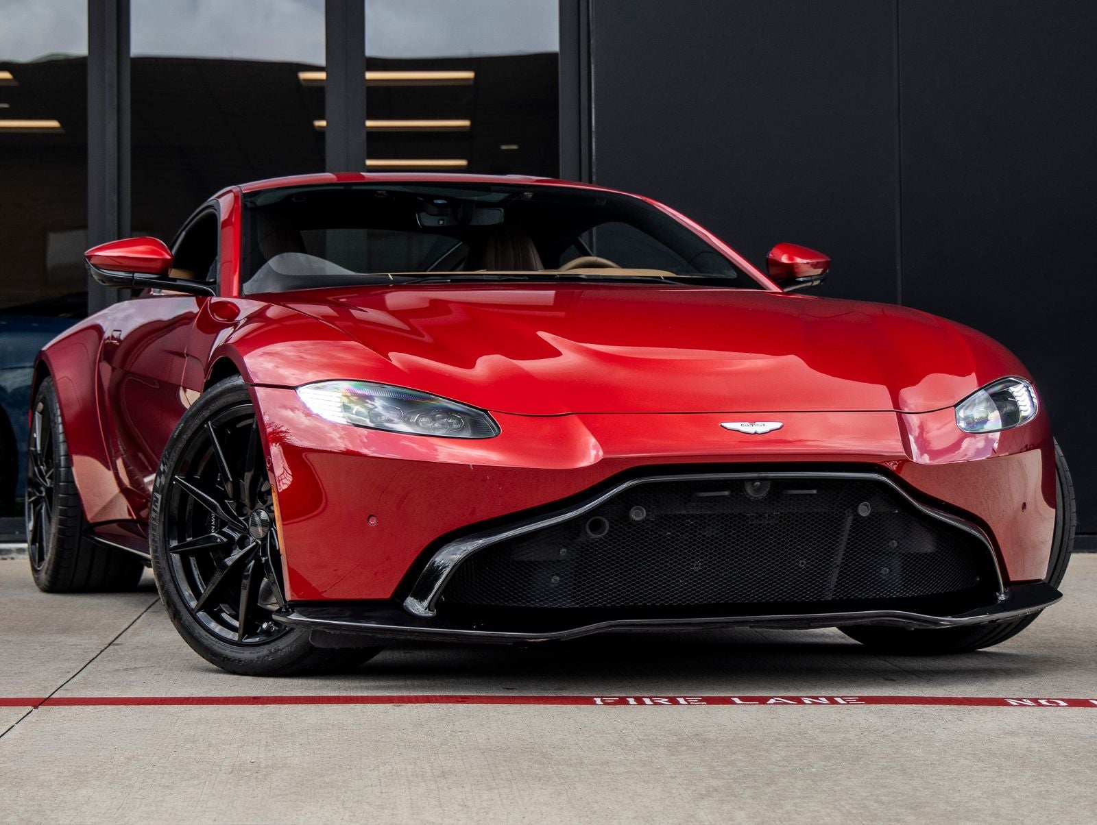 aston martin vantage 2020 SCFSMGAW9LGN04617 image aston martin vantage 2020 SCFSMGAW9LGN04617 image